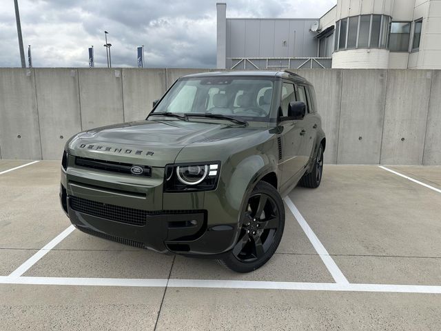 Land Rover Defender X-Dynamic HSE