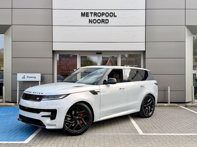 Land Rover Range Rover Sport // P460e Dynamic SE SVO