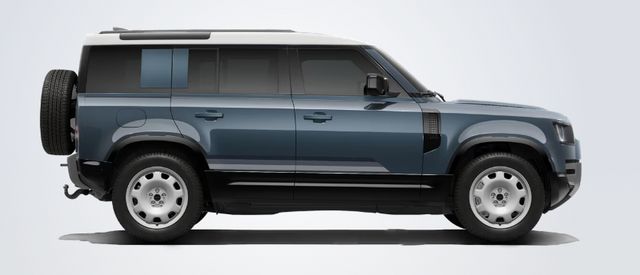 Land Rover Defender X-Dynamic SE COUNTY