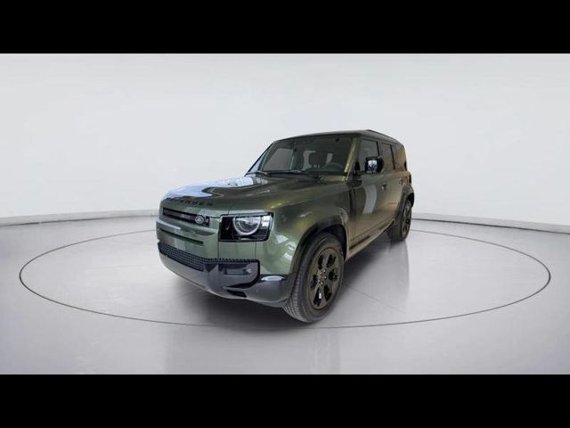 Land Rover Defender D200 AWD Auto X-Dynamic SE