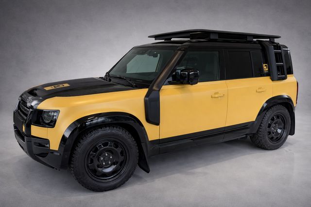 Land Rover Defender 110 D350 Trophy Edition - Deep Sdglow AWD Auto. 26MY