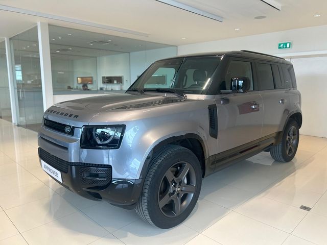 Land Rover Defender D300 X-Dynamic SE