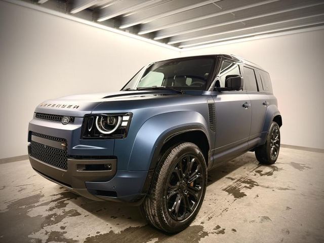 Land Rover Defender 110 P635 OCTA 26MY