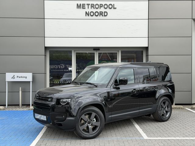 Land Rover Defender 110 D250 S // JUMPSEAT