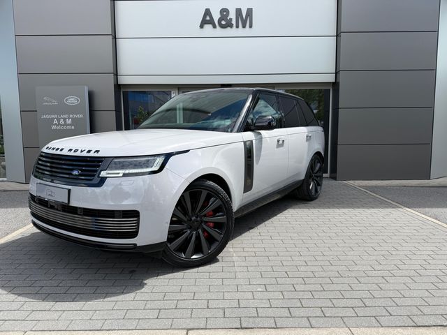 Land Rover Range Rover P550e SV