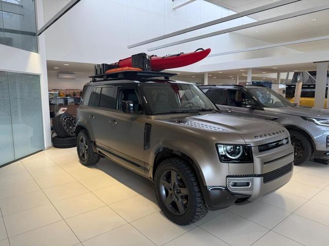 Land Rover Defender 110 D250 X-Dynamic SE AWD Auto. 25.5MY