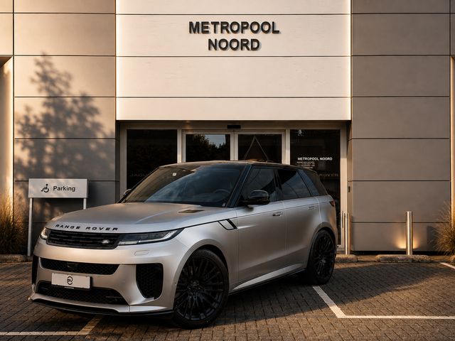 Land Rover Range Rover Sport // P635 SV Flux Silver Satin