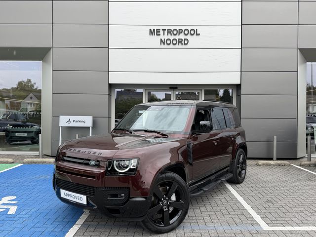 Land Rover Defender 110 D300 Sedona Red Edition