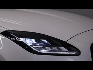 Jaguar E-Pace D165 R-Dynamic S AWD Auto Foto