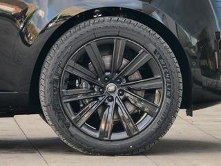 Land Rover Range Rover SWB P460e HSE AWD Auto. 25MY Foto