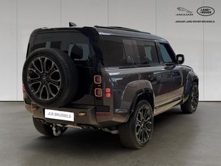 Land Rover Defender 110 P635 OCTA AWD Auto. 25.5MY Foto