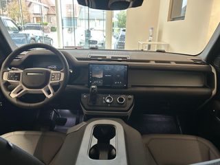 Land Rover Defender 110 S Foto