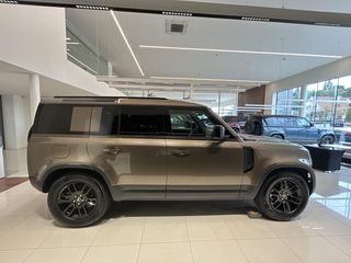 Land Rover Defender 110 S Foto