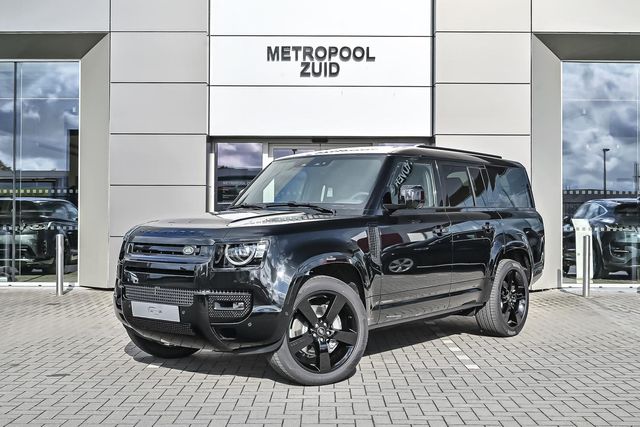 Land Rover Defender 130 D300 X-Dynamic SE AWD Auto