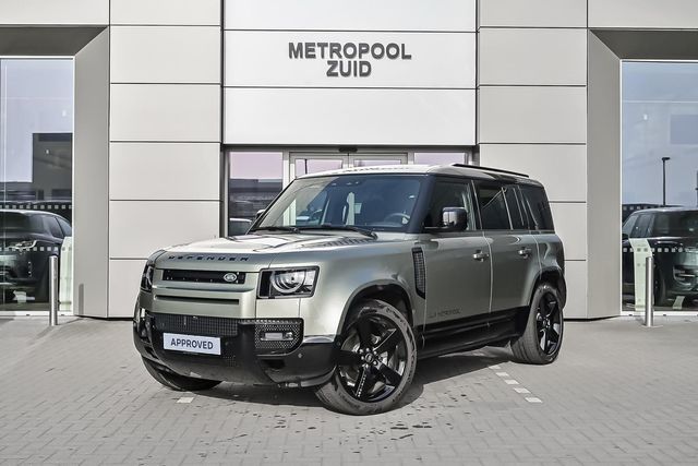 Land Rover Defender 110 D250 X-Dynamic SE/ GEEN IN