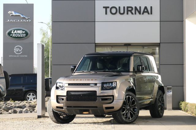 Land Rover Defender 110 P635 OCTA | PO | SEAT VENT | TOWB | MERIDI