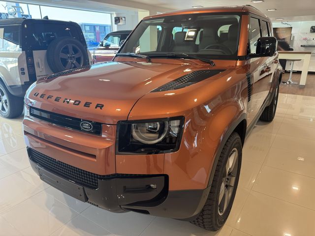 Land Rover Defender 110 D250 S - 3 plaatsen voora -AWD Auto. 27MY
